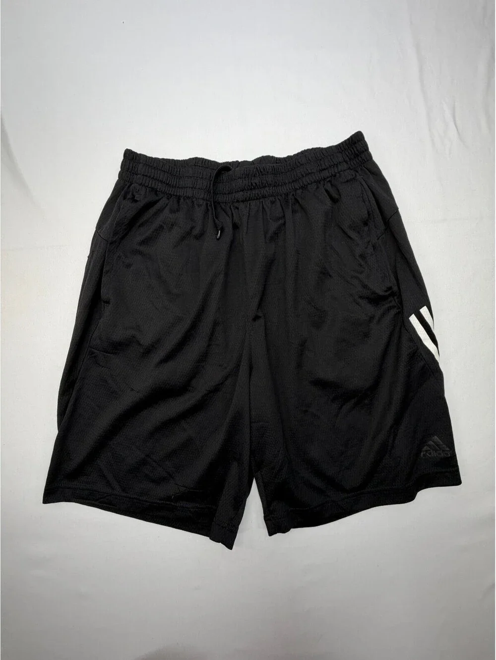 Adidas Men's Shorts Athletic Drawstring Logo Slash Pocket Solid Size L Black